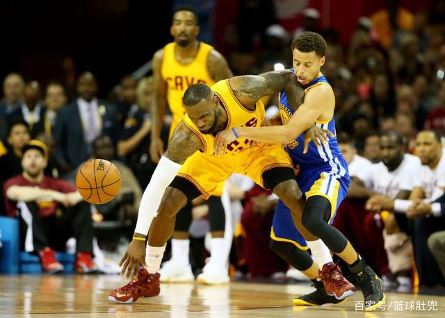 国乐的双向 国乐的双向