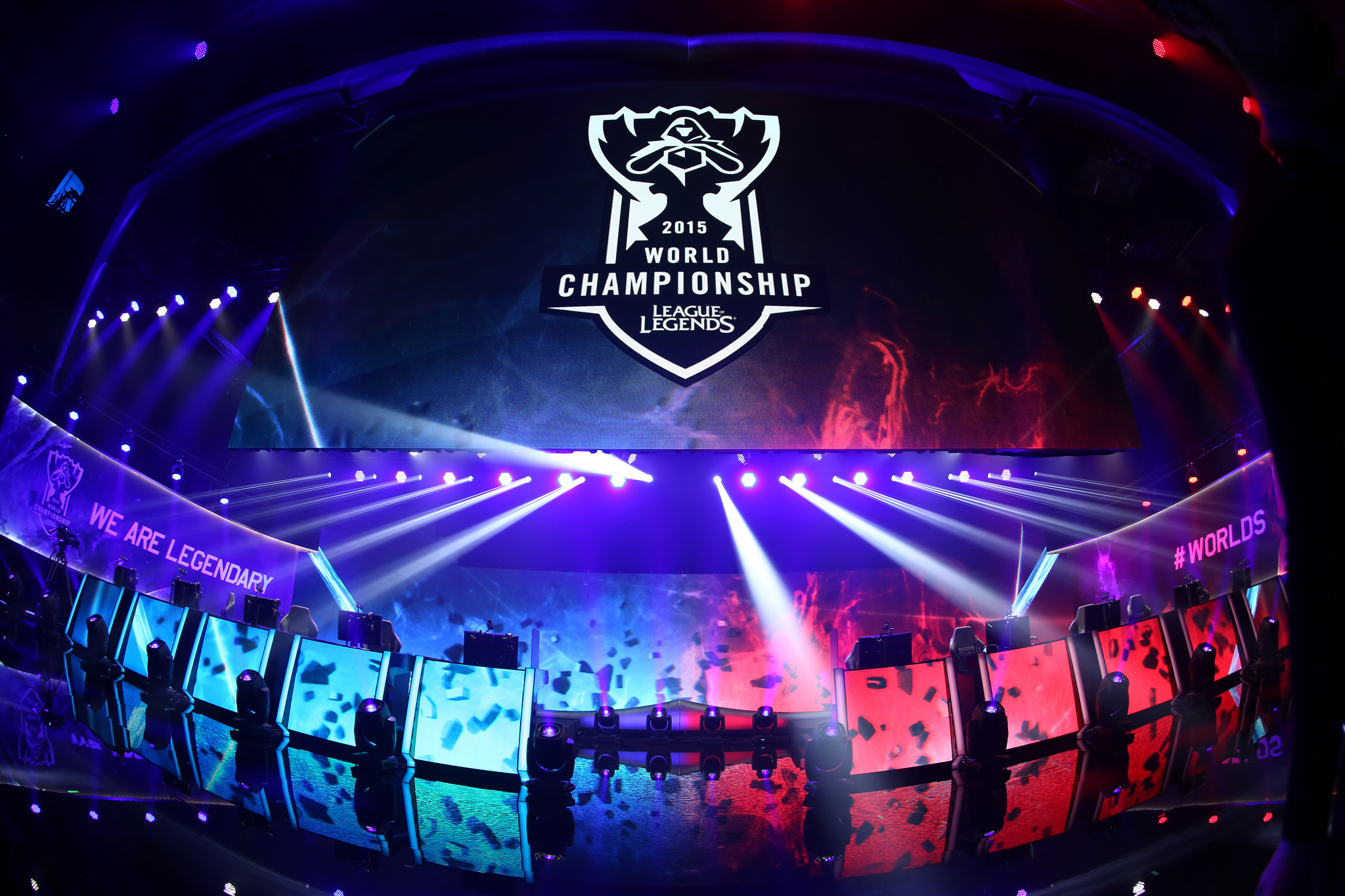 年轻核心的 年轻核心的